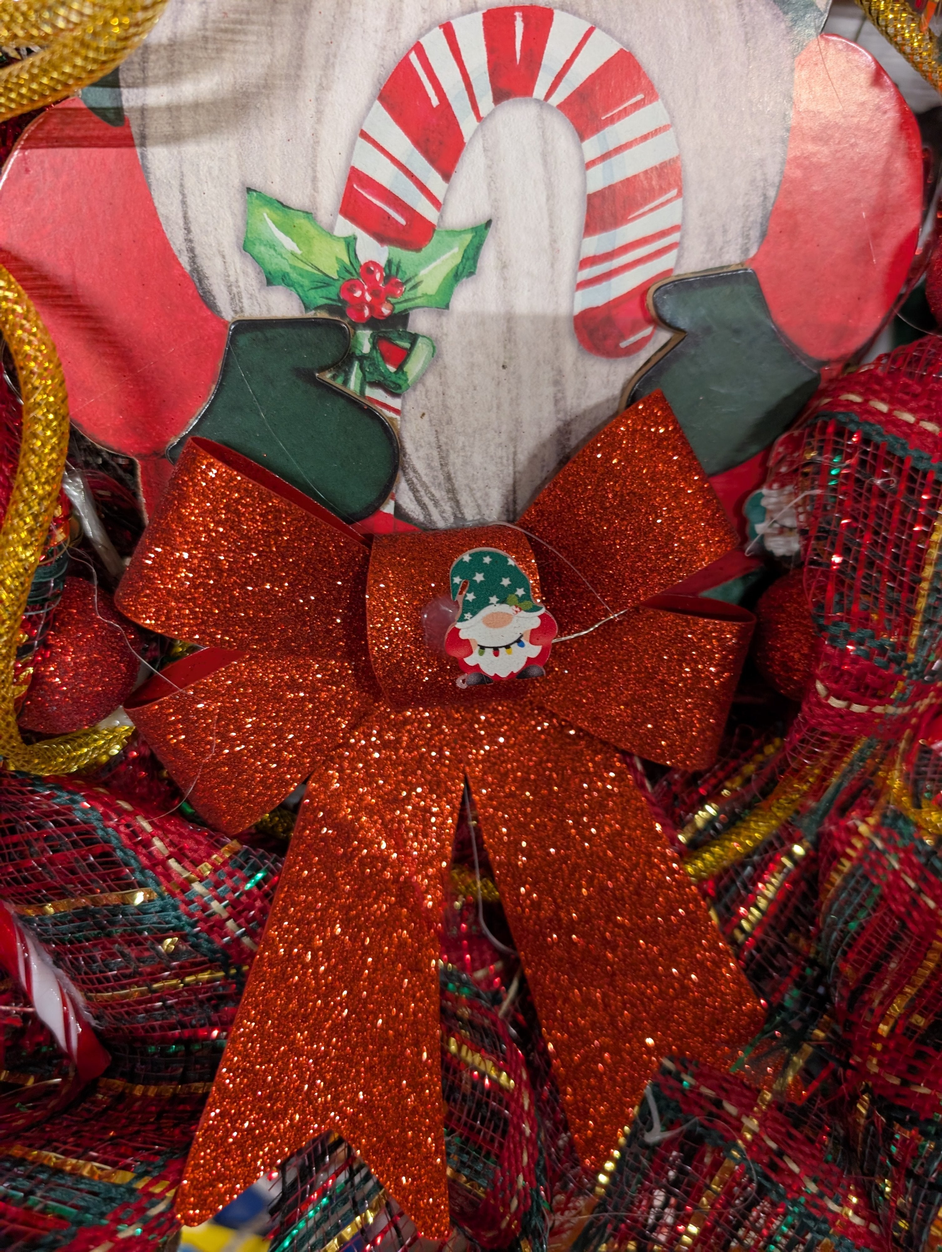 Festive Christmas Wreath with Glitter Bow and Candy Cane Accents - Image 4