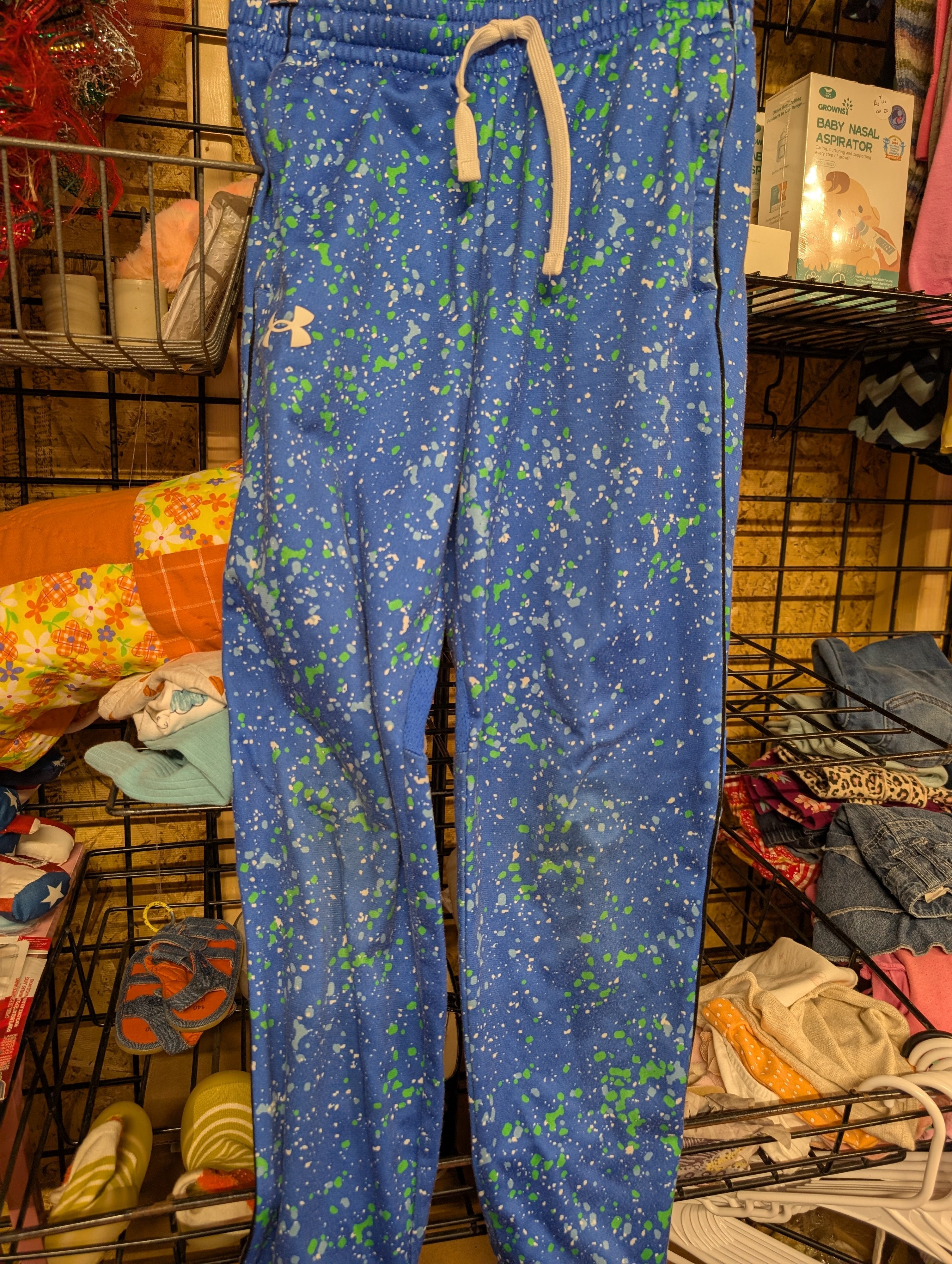 Under Armour boys joggers Size M Blue Pattern - Image 4