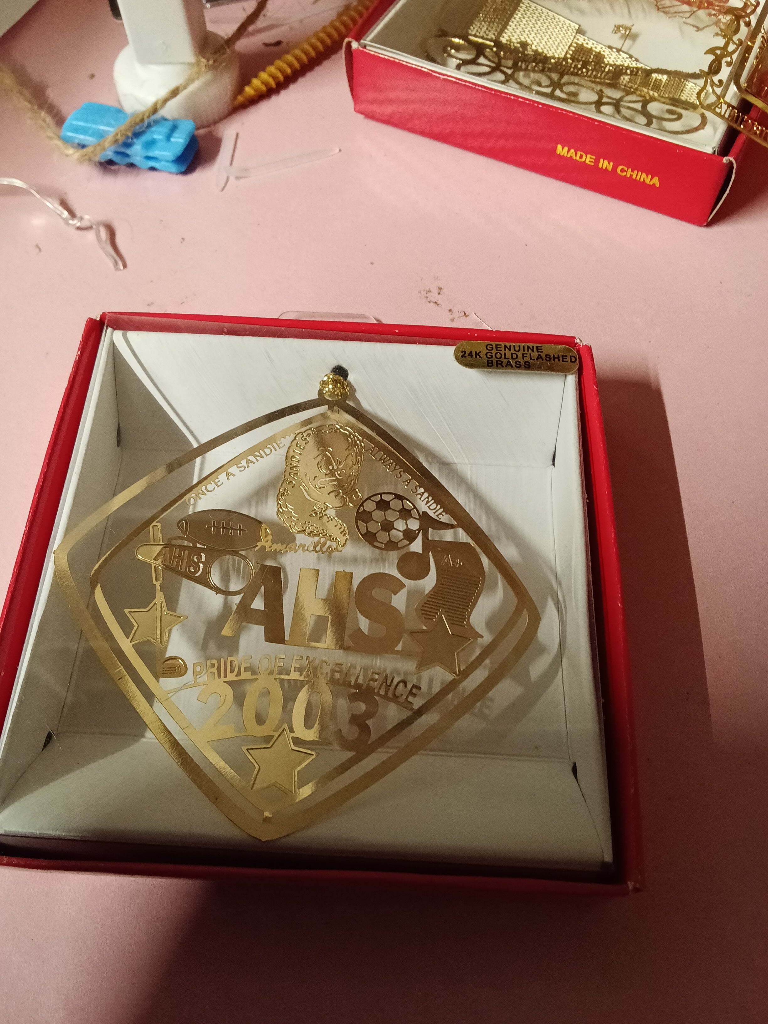Jackson Pacific 2003 AHS Ornament 24K Gold Flashed Brass - Image 3