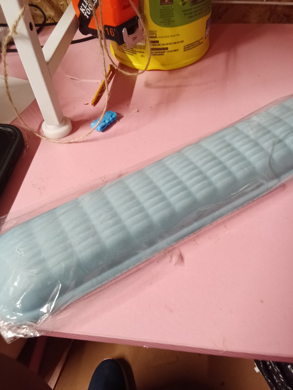 Blue wrist rest for computer or laptop - Image 3