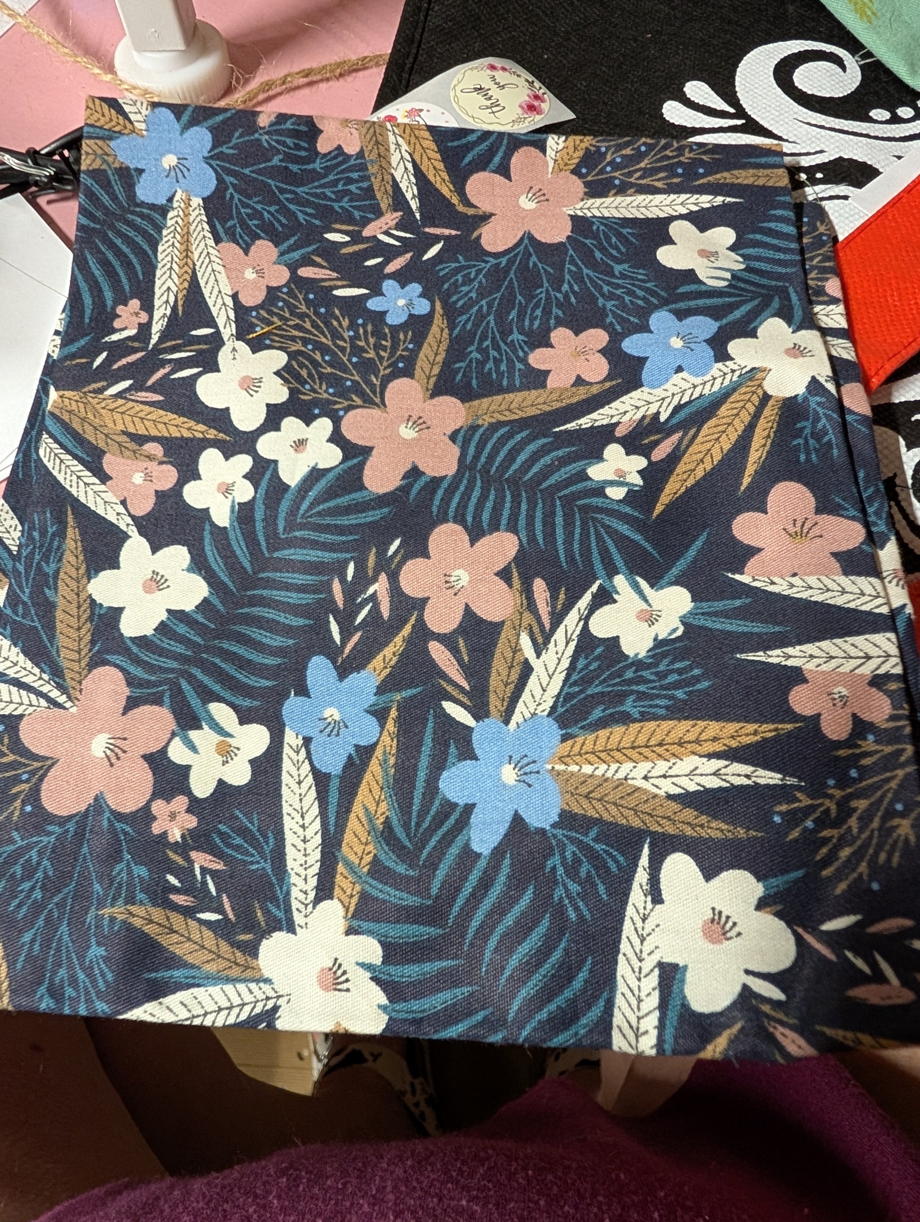 Floral Pattern Fabric Square fat quarter - Image 2