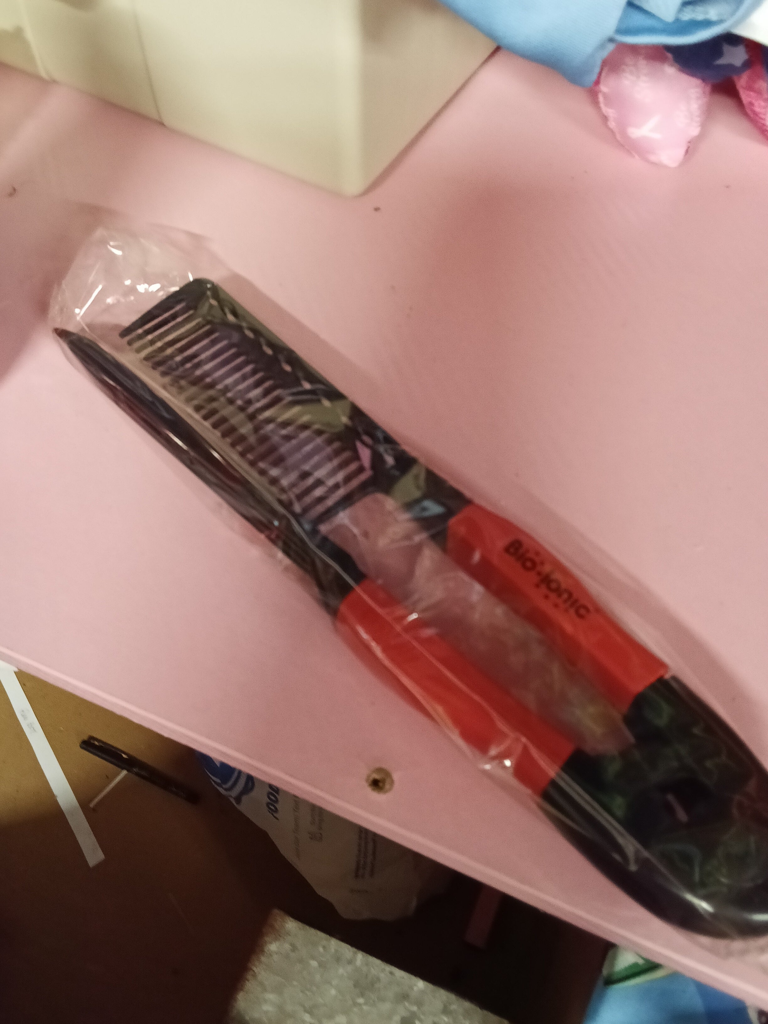 Bio Ionic Styling Comb with Red Handle - Image 1