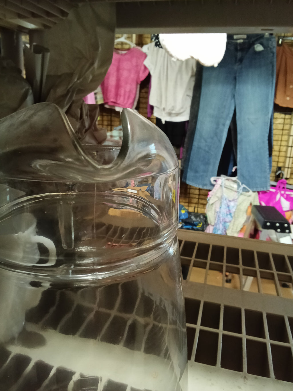 Dairymen Glass Pitcher with Handle - Image 3