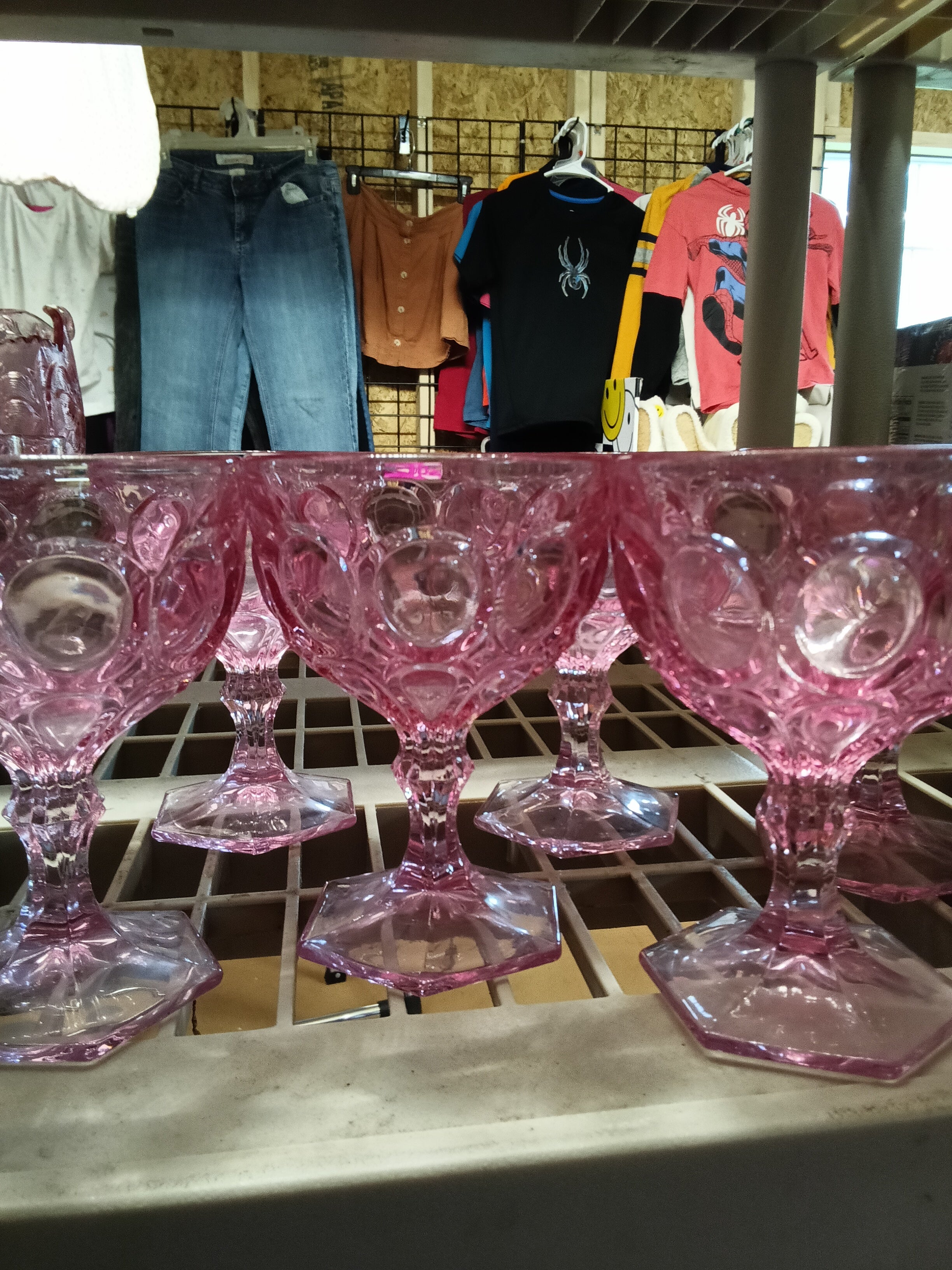 Set of 8 Pink Vintage Glass Goblets - Image 5