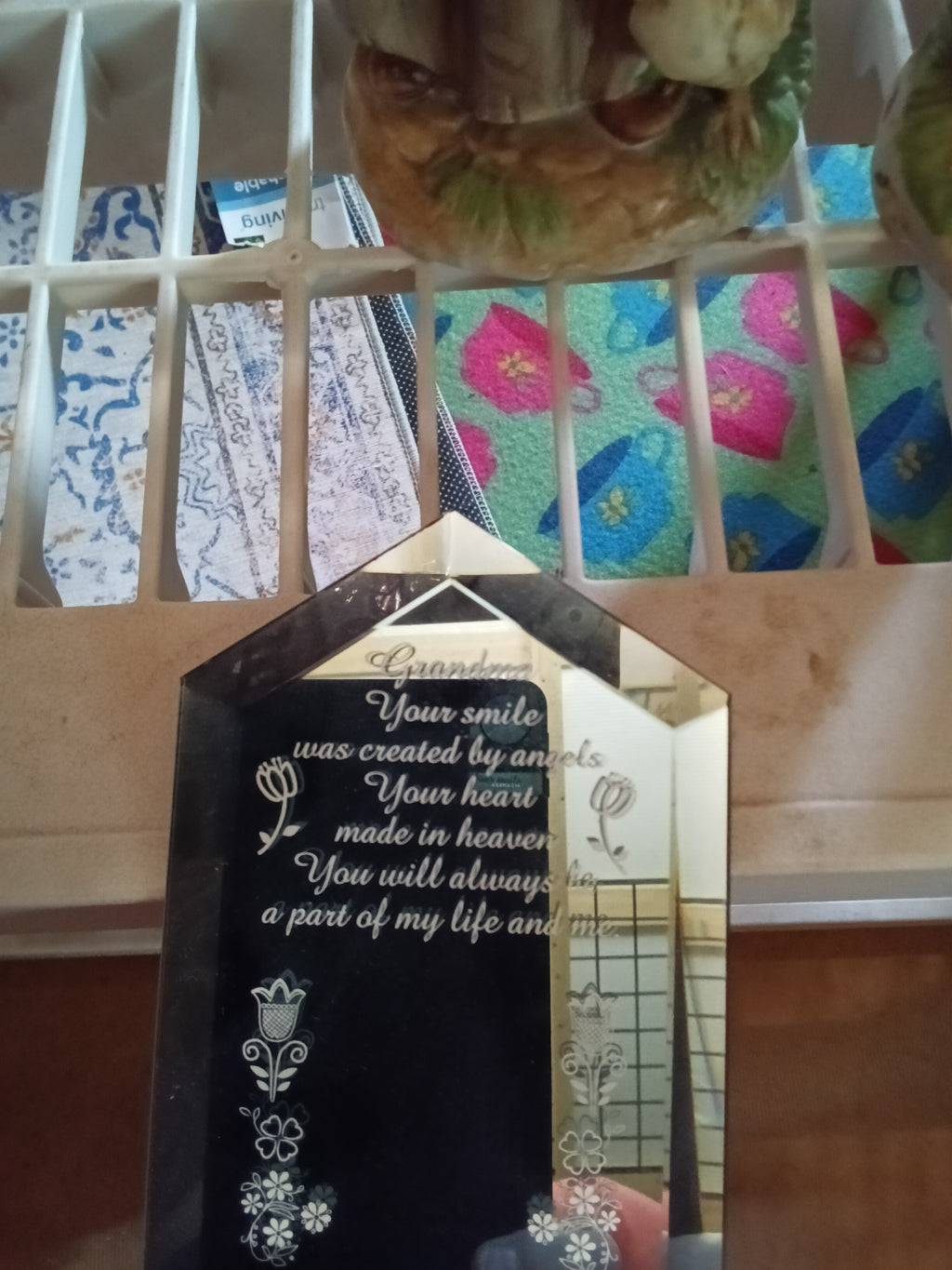 Grandma Memorial Glass Plaque with Angel Figurine - Image 2