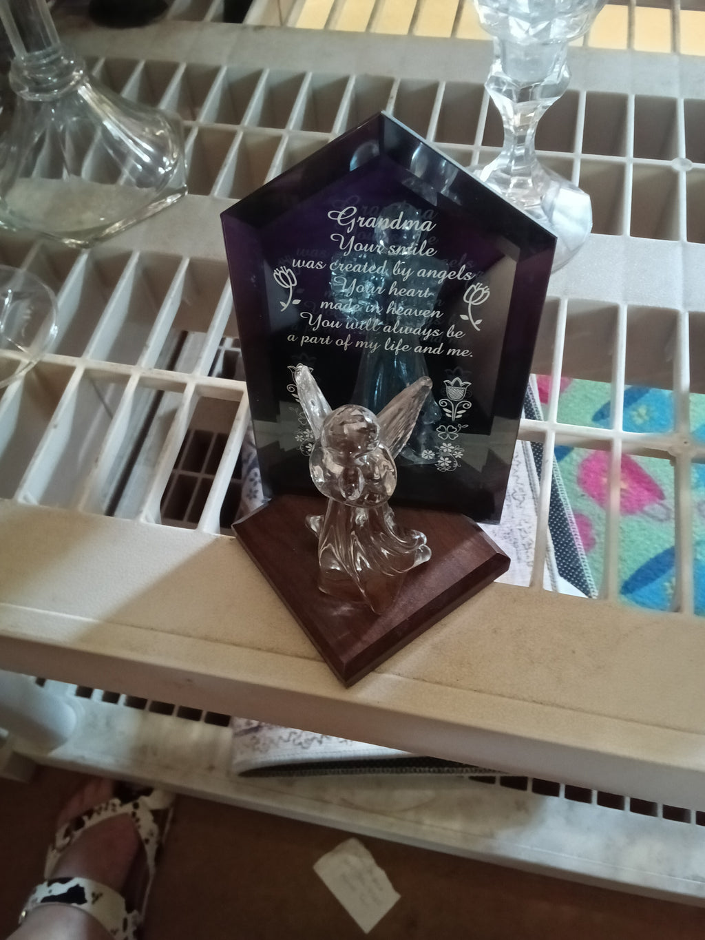 Grandma Memorial Glass Plaque with Angel Figurine - Image 3