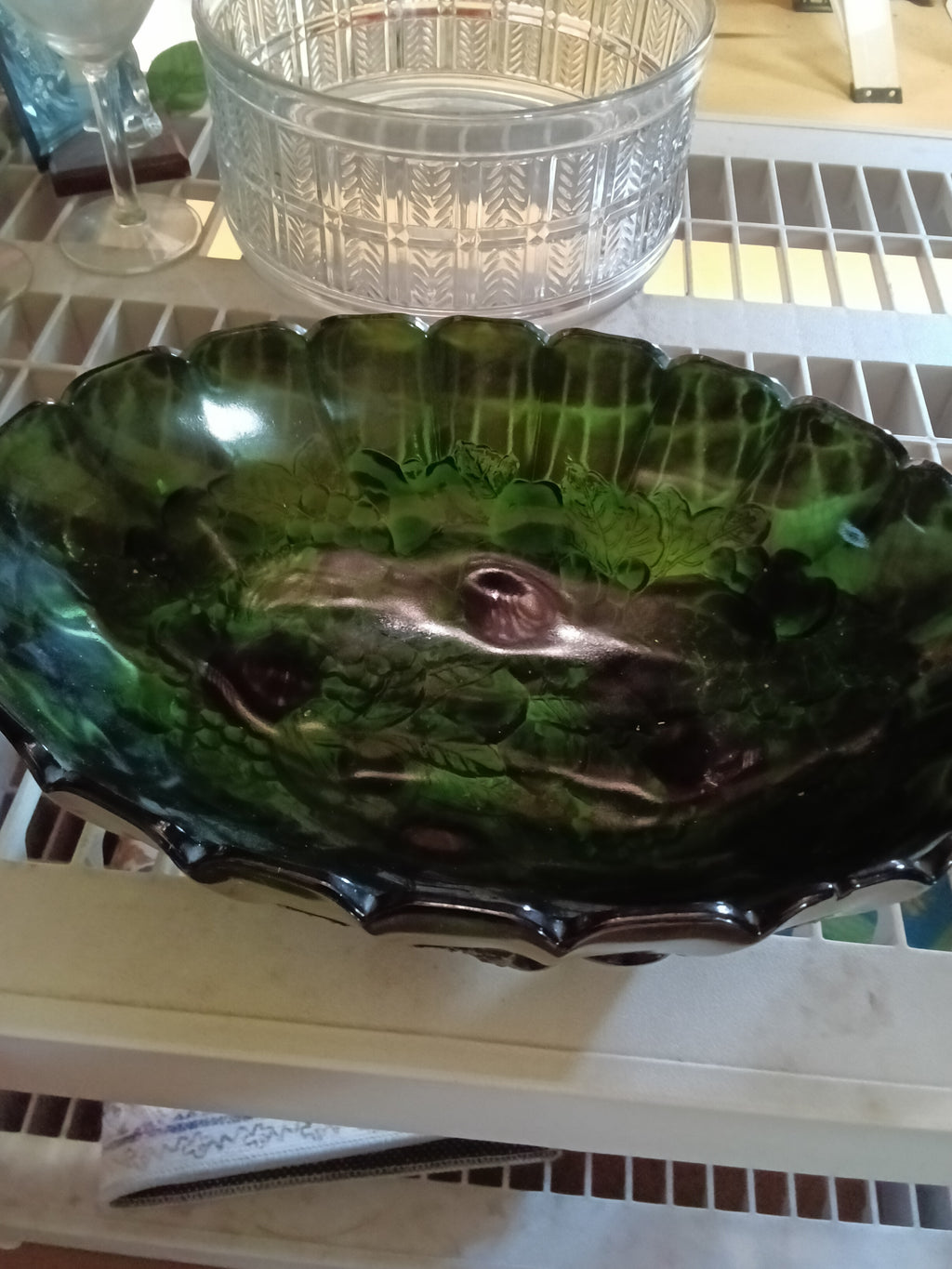 Vintage Green Glass Fruit Bowl with Embossed Design - Image 3