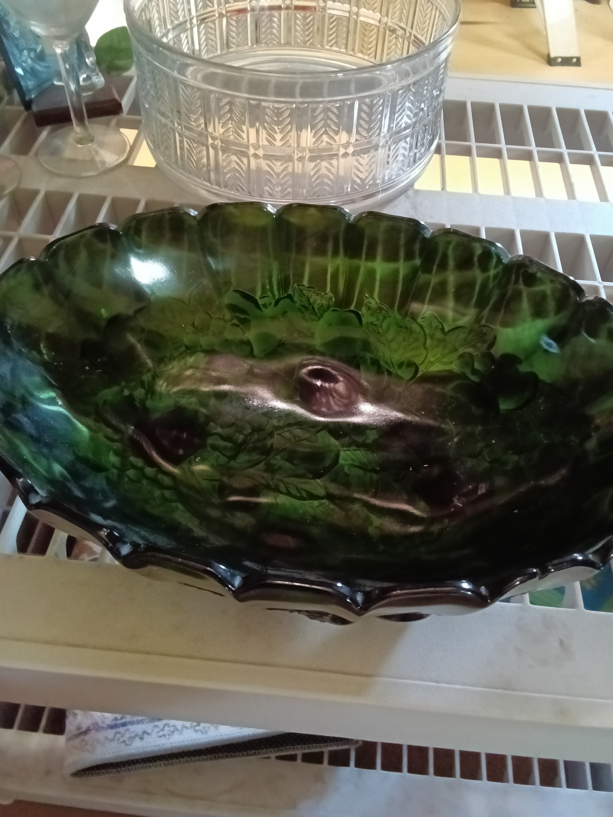 Vintage Green Glass Fruit Bowl with Embossed Design - Image 3