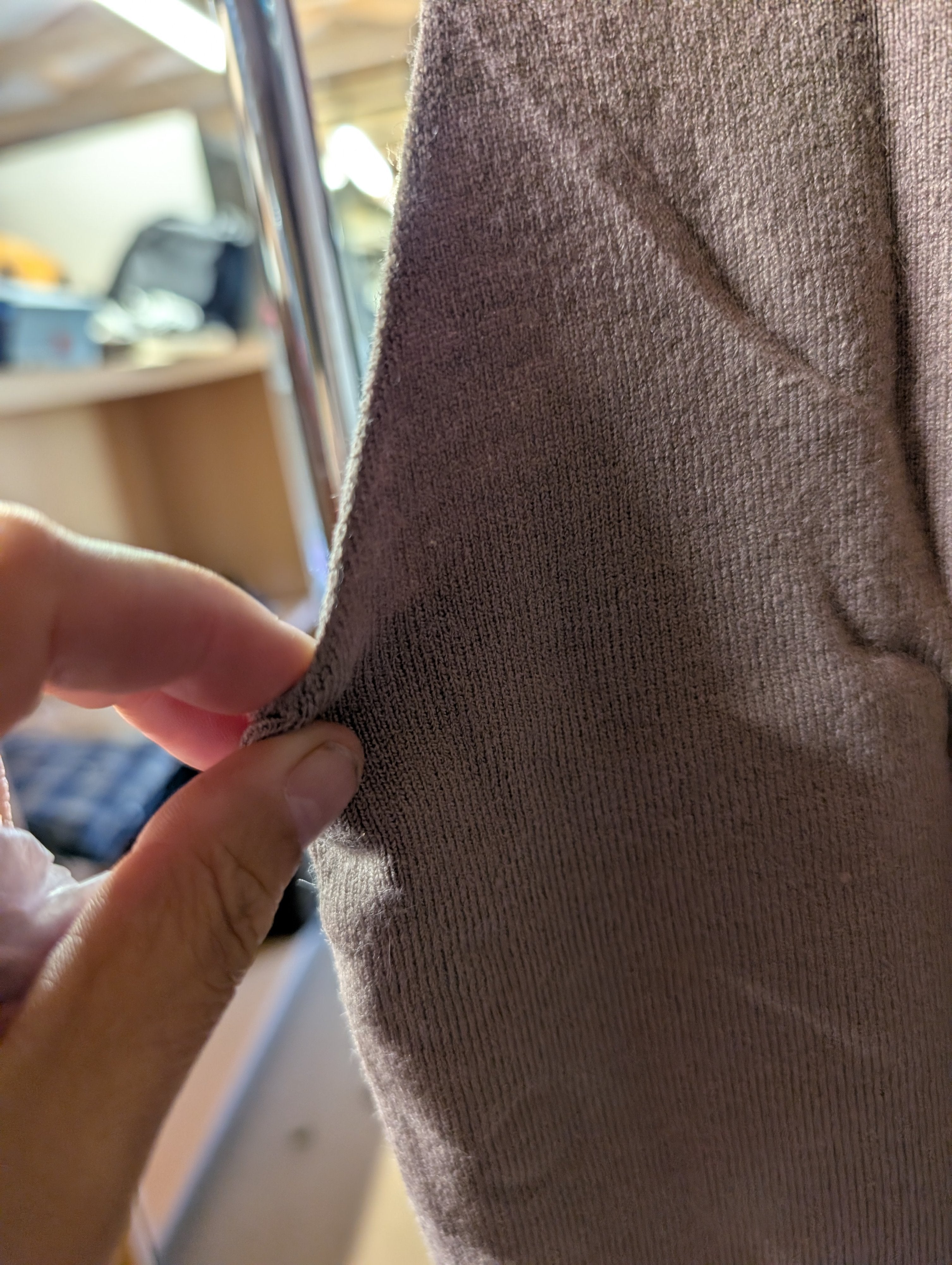 Women's sleeveless sweater jumper - Image 4