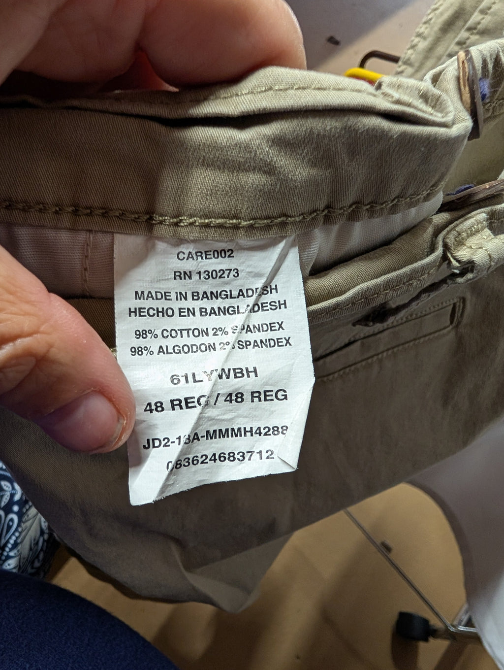Men's Khaki Shorts 48 Regular Cotton Blend - Image 1
