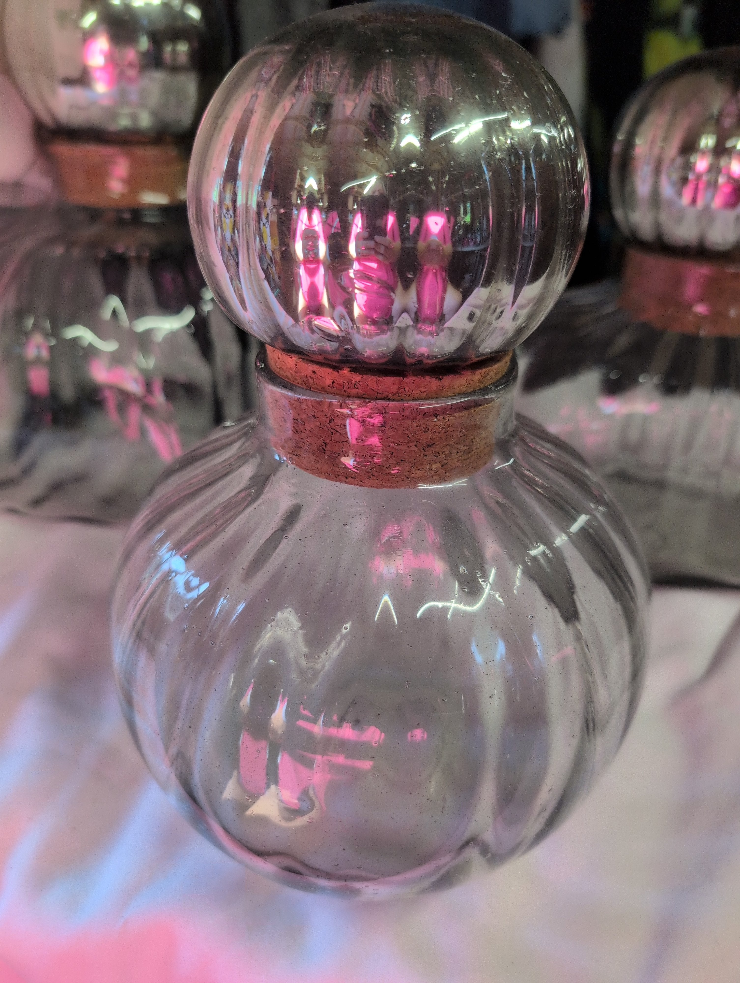 1980s Mexican blown glass decanter - Image 1