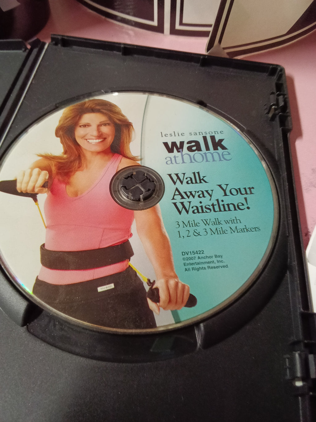 Leslie Sansone: Walk at Home: Walk Away Your Waistline! - Image 4
