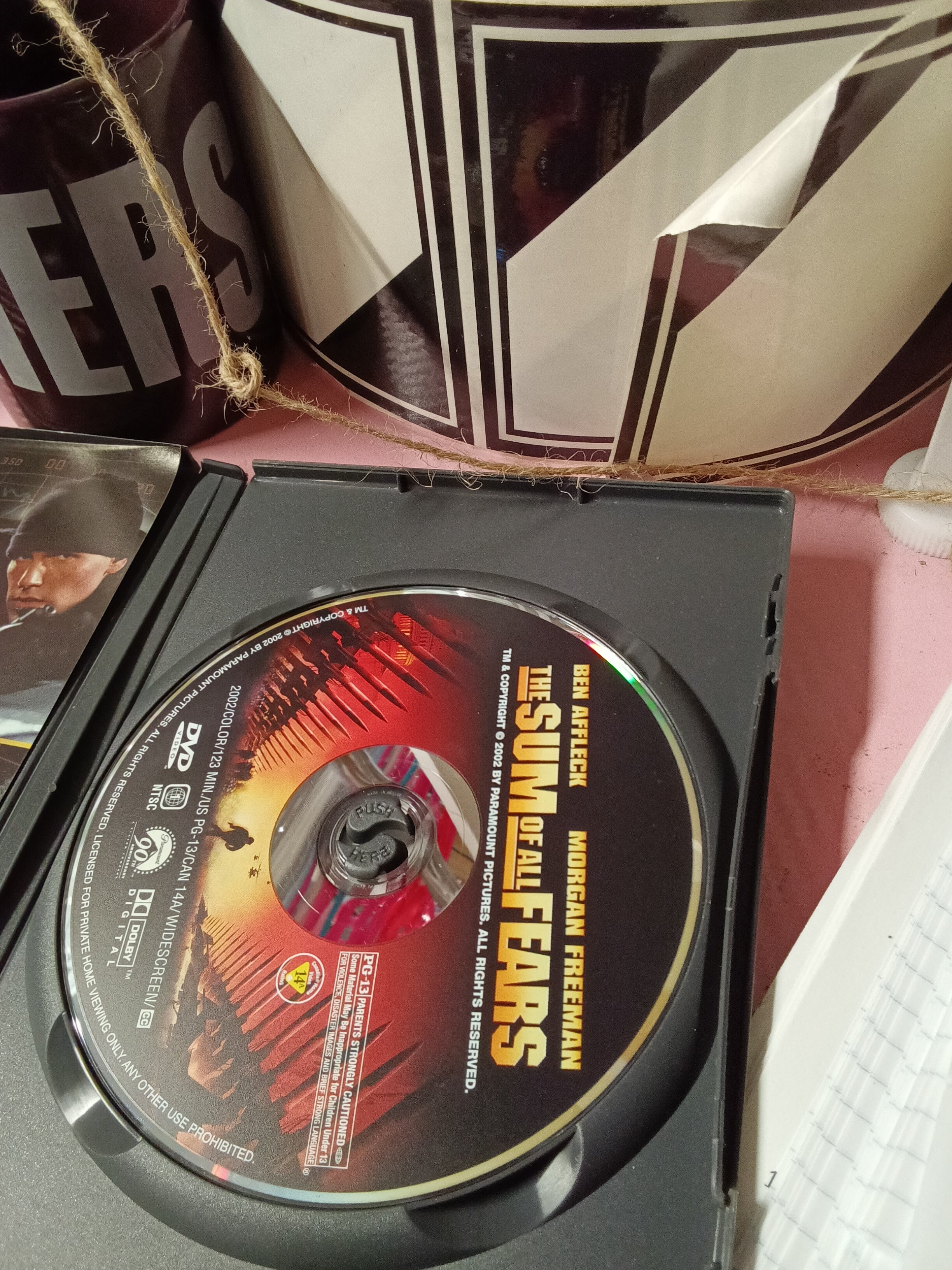The Sum of All Fears Widescreen DVD - Image 5