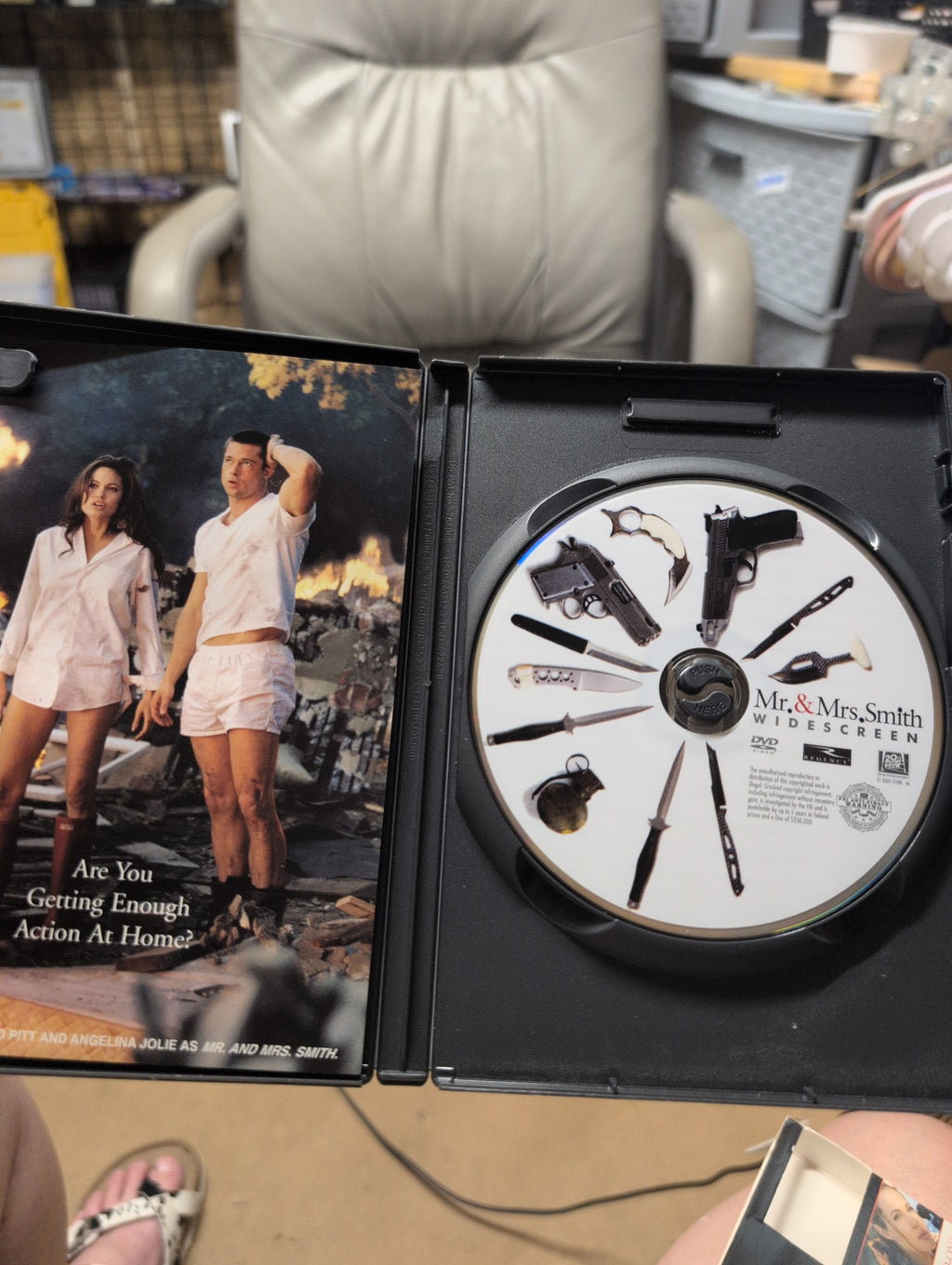 Mr & Mrs Smith (DVD)  Disney  Action & Adventure - Image 7