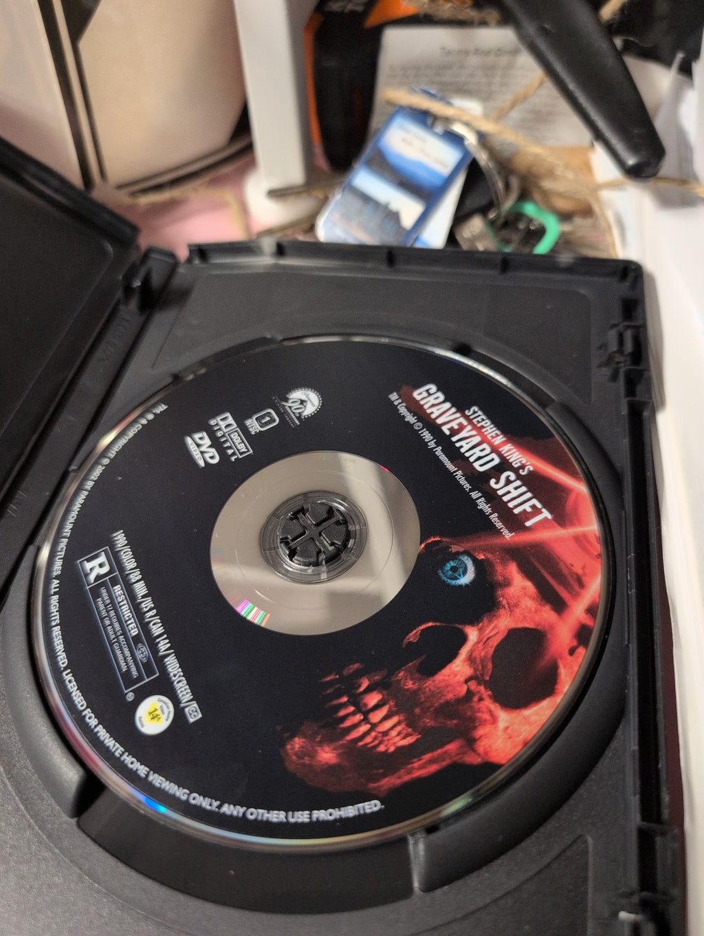 Stephen King's Graveyard Shift DVD - Image 2