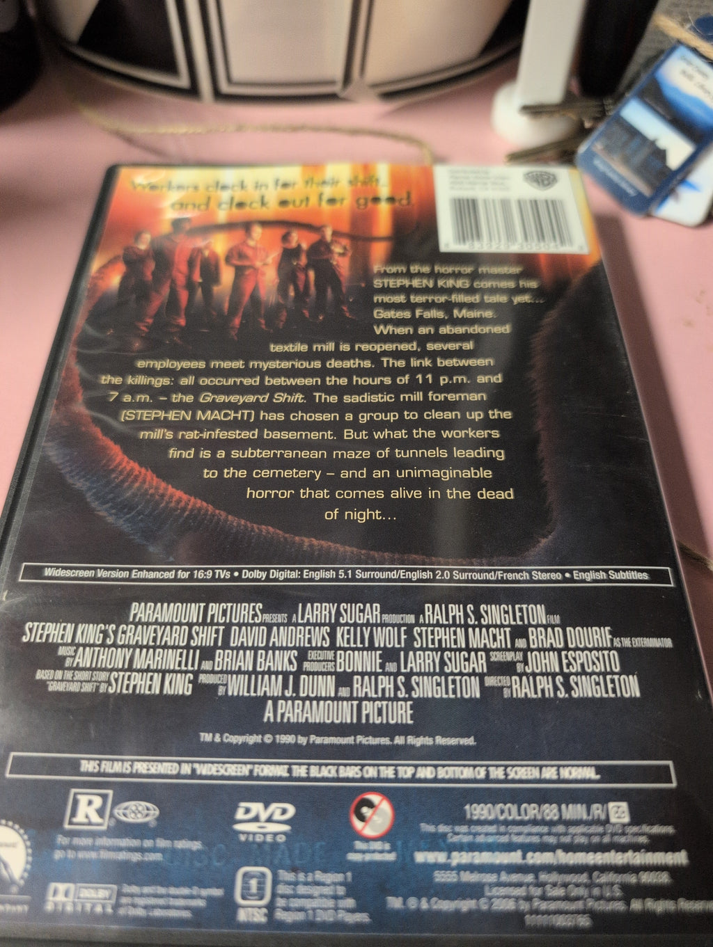 Stephen King's Graveyard Shift DVD - Image 7