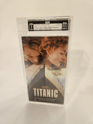 Titanic [VHS] - Image 4