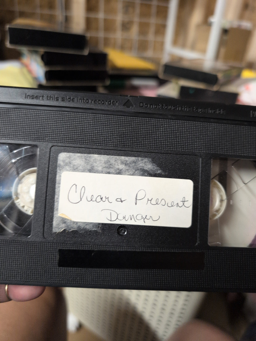Clear and Present Danger VHS Harrison Ford - Image 3