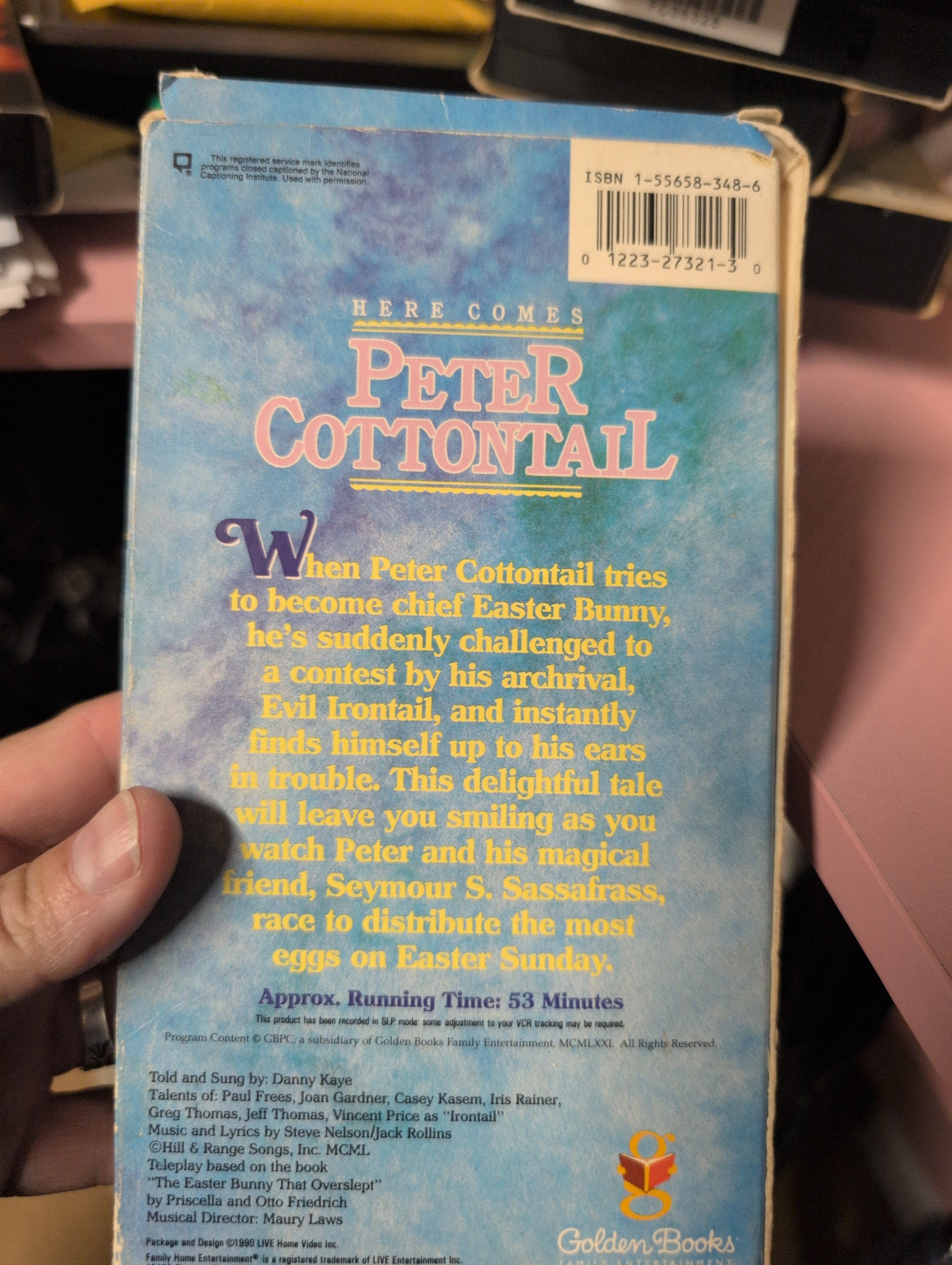 Here Comes Peter Cottontail VHS Golden Books Family Entertainment - Image 2