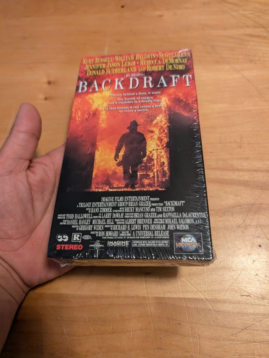 Backdraft [VHS] - Image 6