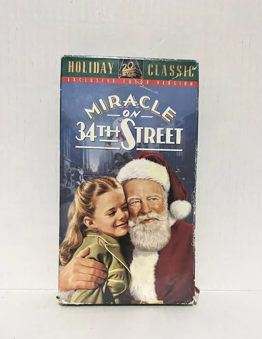 Miracle on 34th Street [VHS] - Image 7