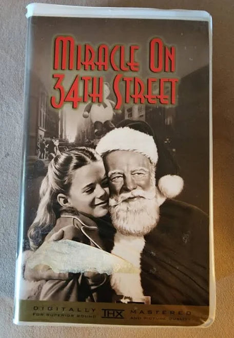 Miracle on 34th Street [VHS] - Image 4