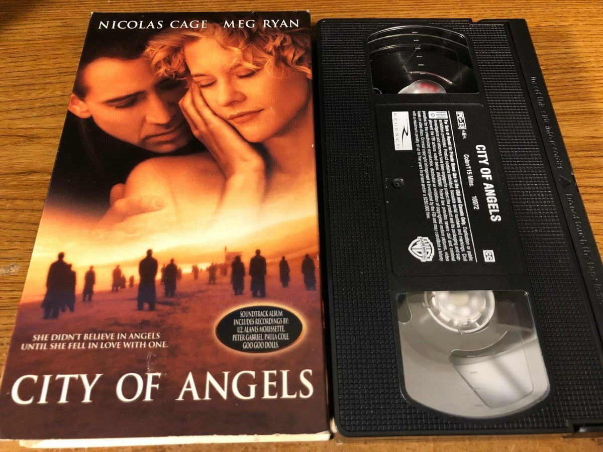 City of Angels [VHS] - Image 4