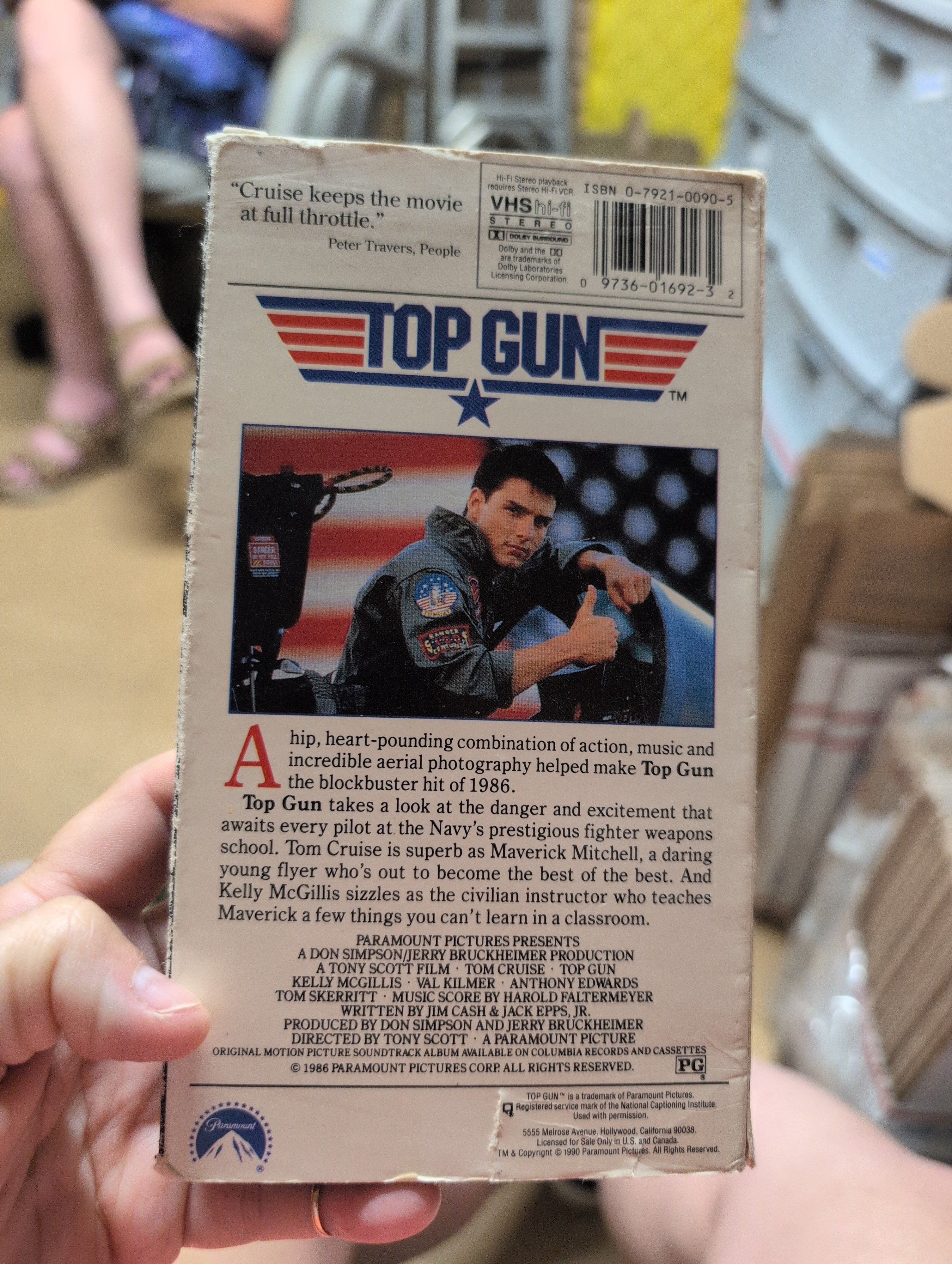 Top Gun [VHS] - Image 11