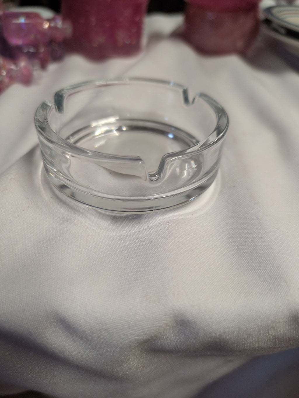 Clear Glass Ashtray Round Design - Image 1