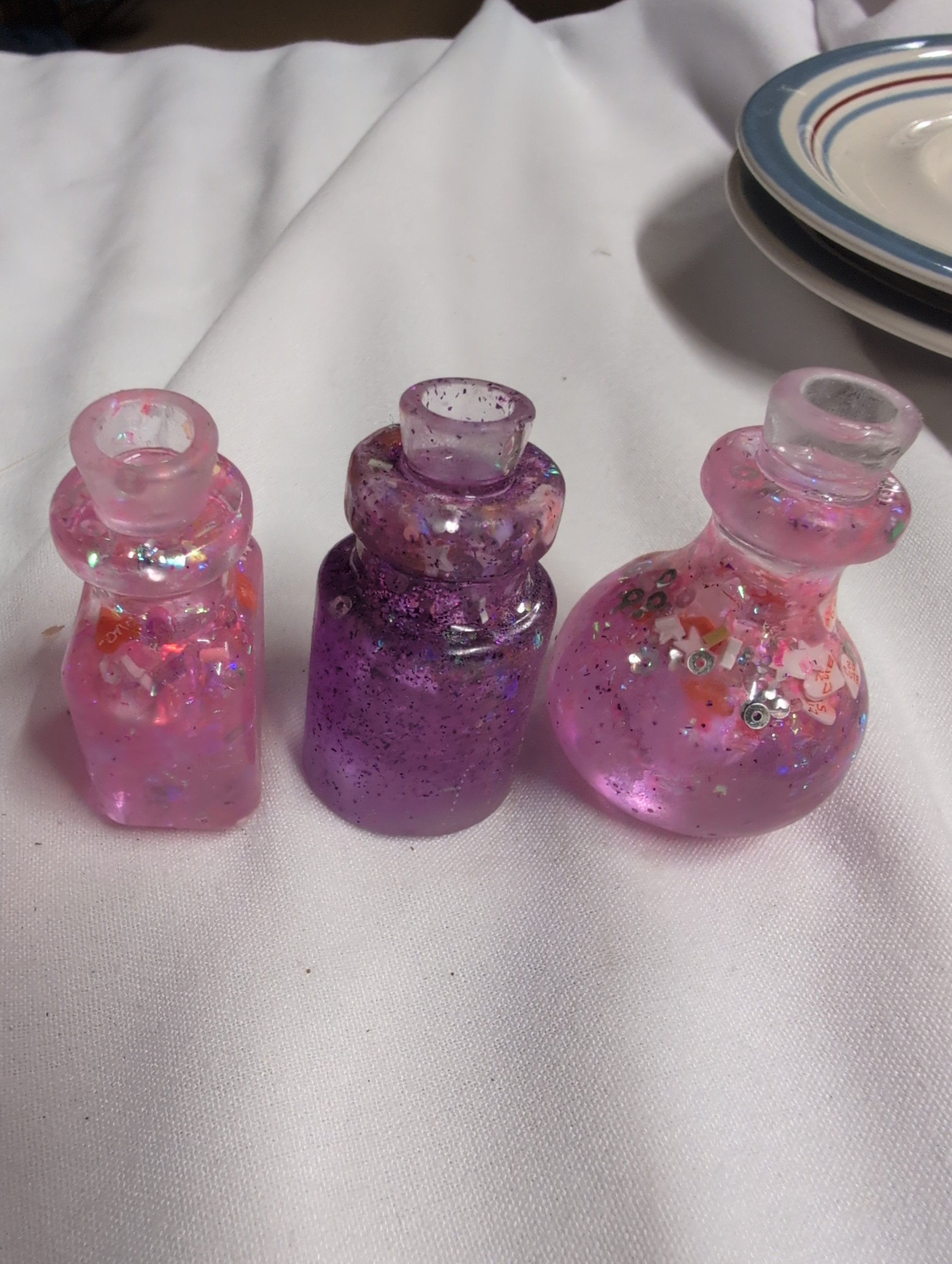 Set of 3 Decorative Glitter resin Bottles - Image 1