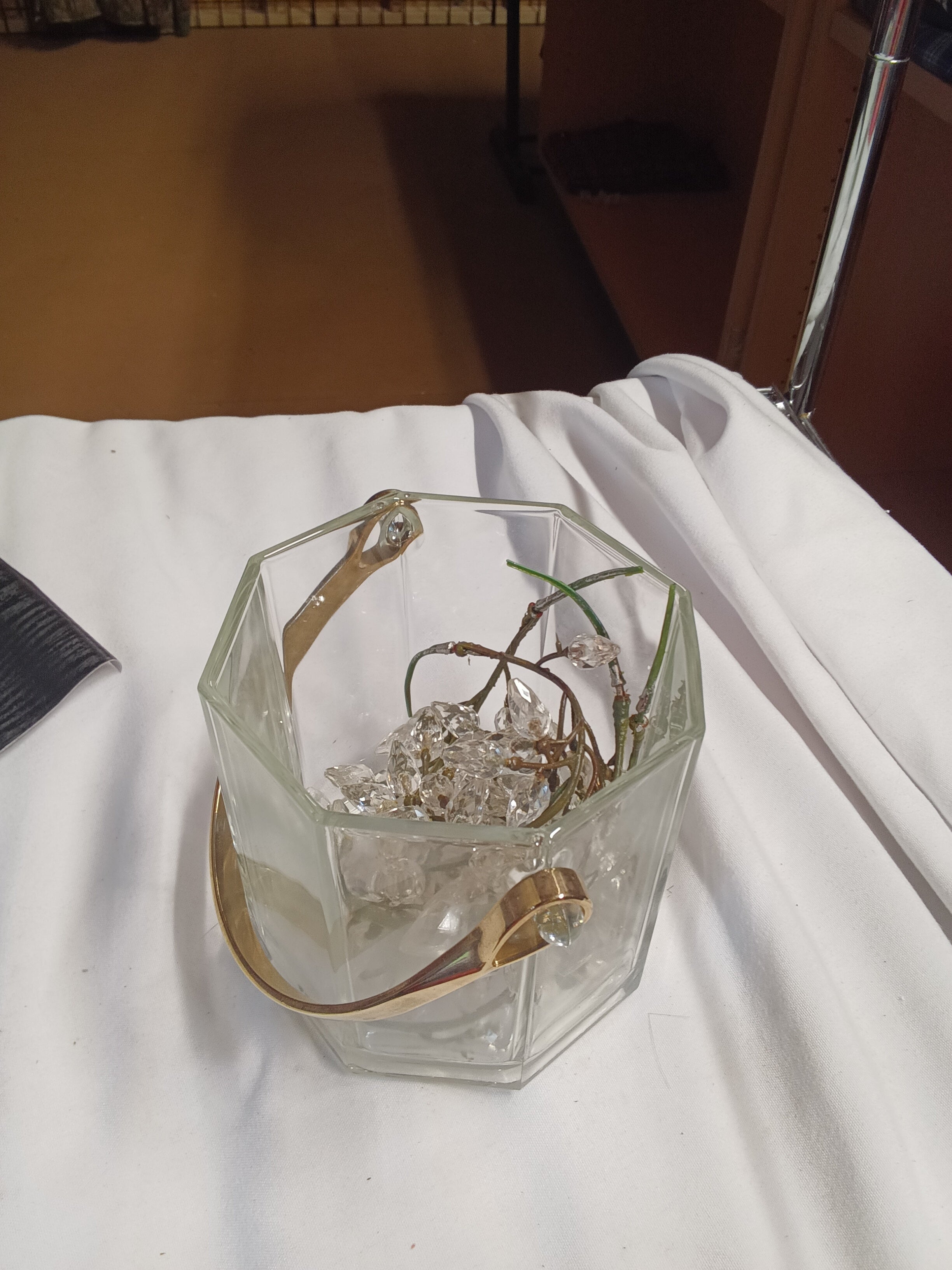 Glass Ice Bucket with Metal Handle - Image 2