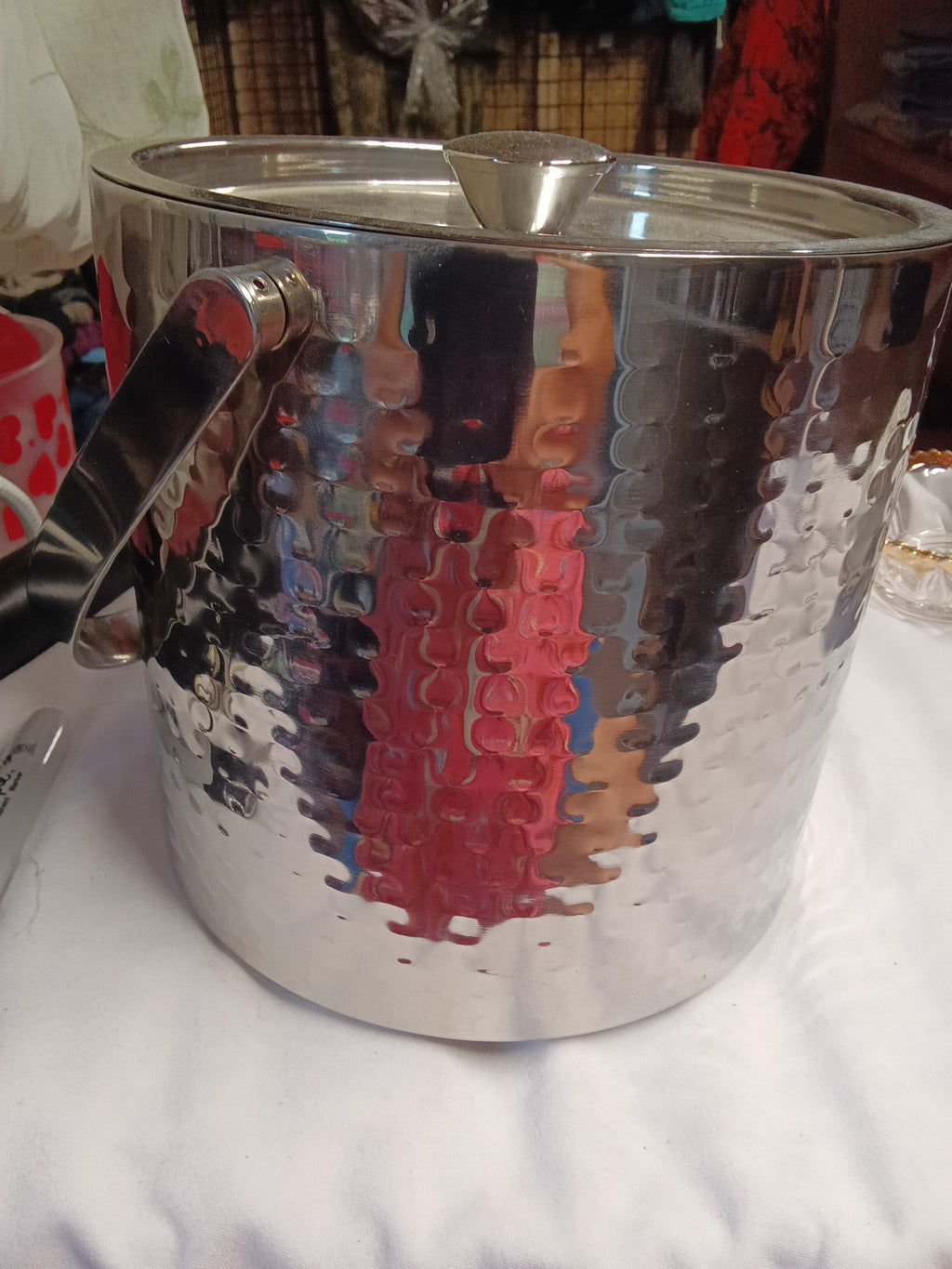 Stainless Steel Hammered Ice Bucket with Lid - Image 1