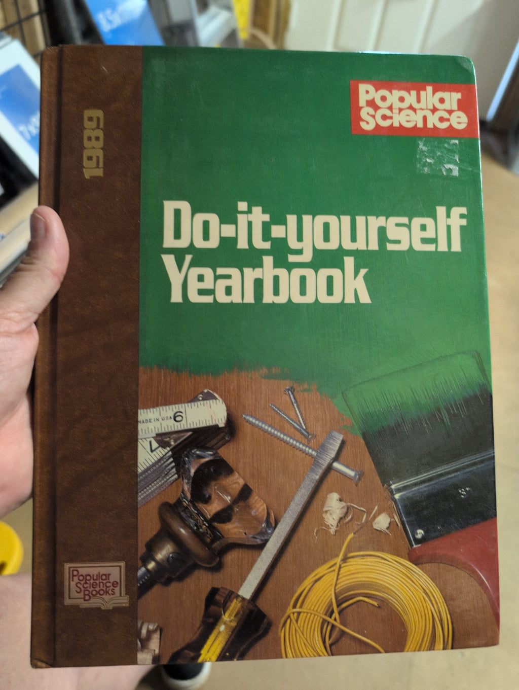 Popular Science 1989 Do-it-yourself Yearbook - Image 1