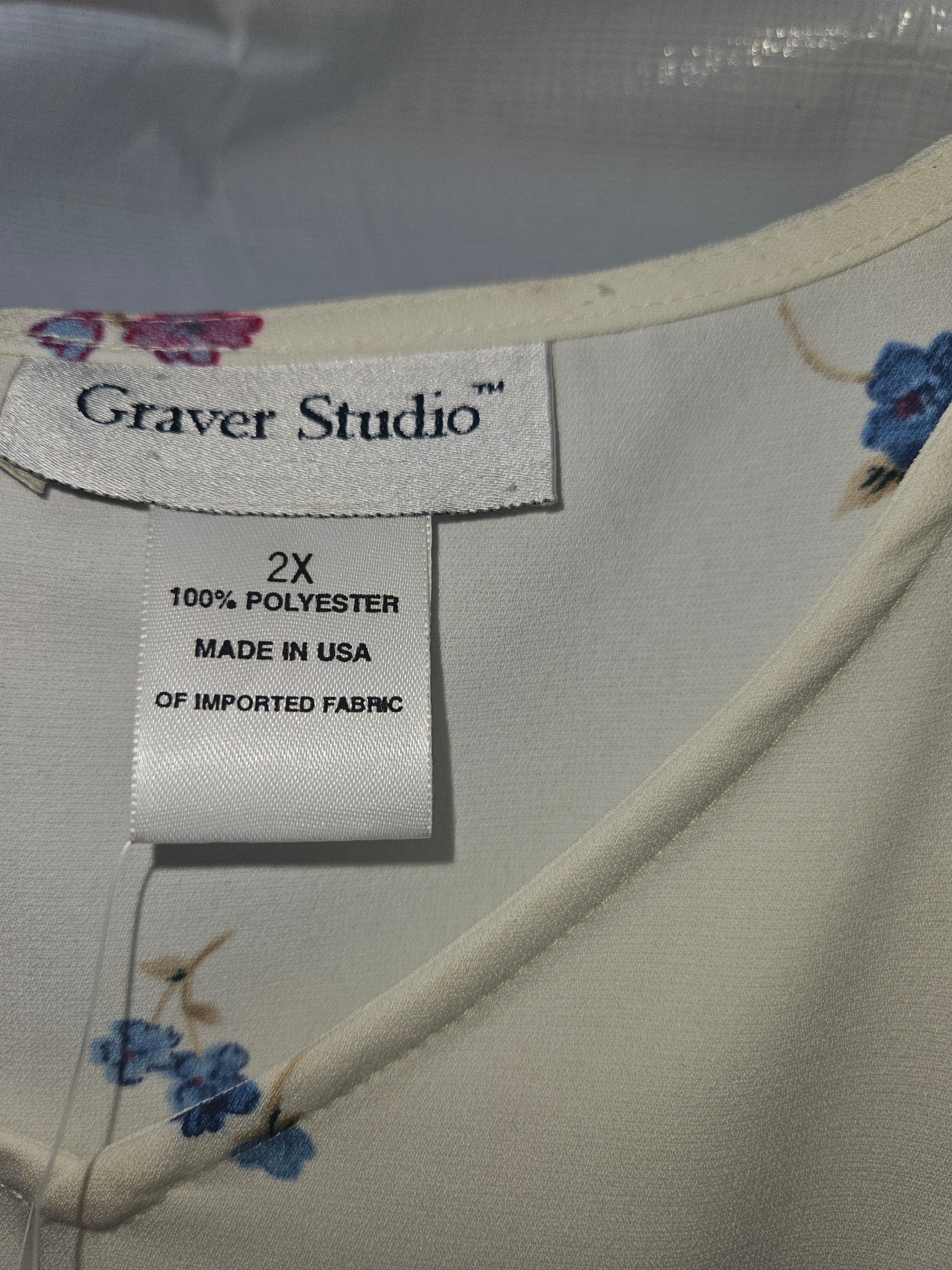 Graver Studio Floral Sleeveless Top - Image 2