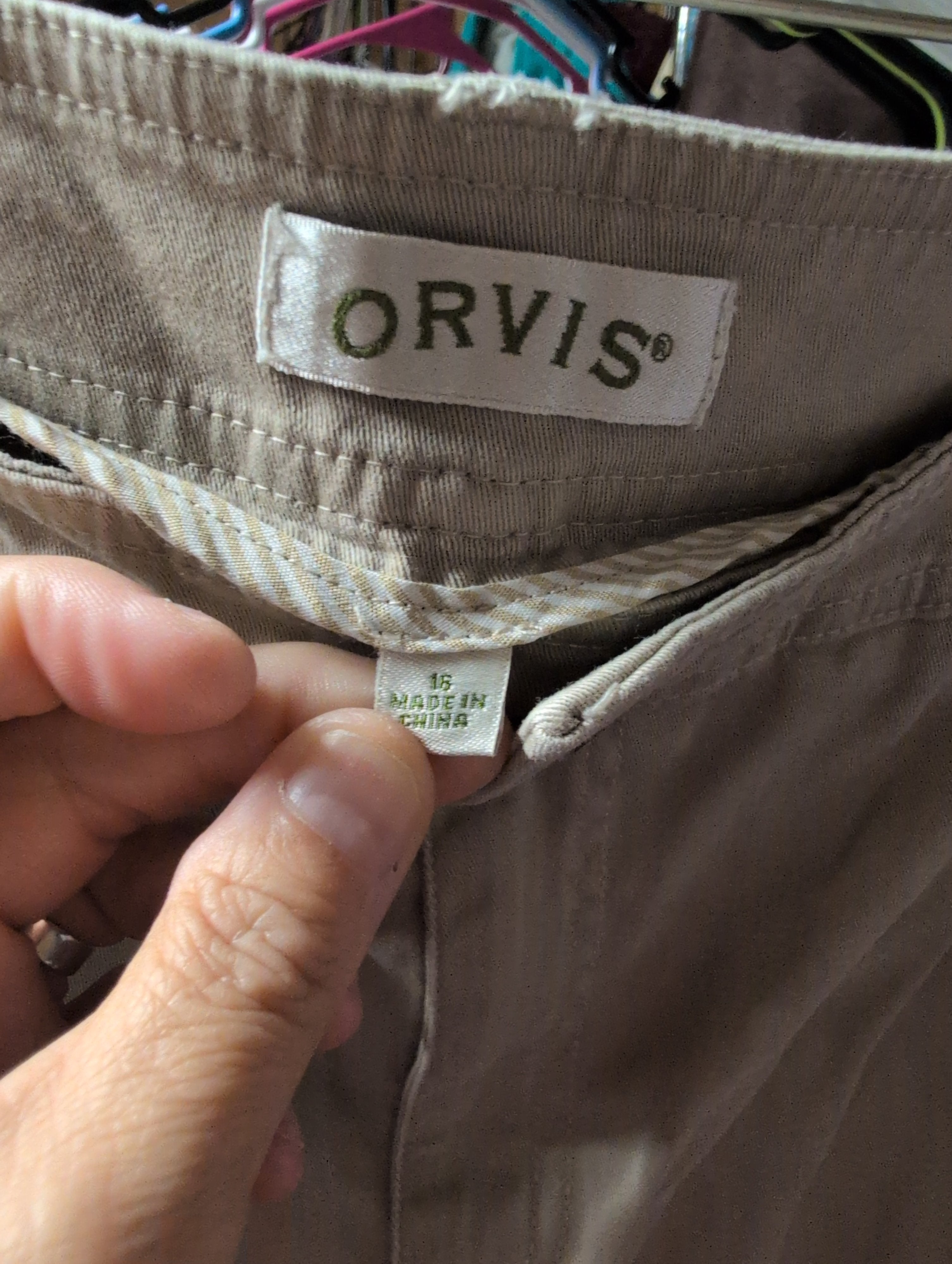 Orvis Men's Khaki Shorts - Image 3