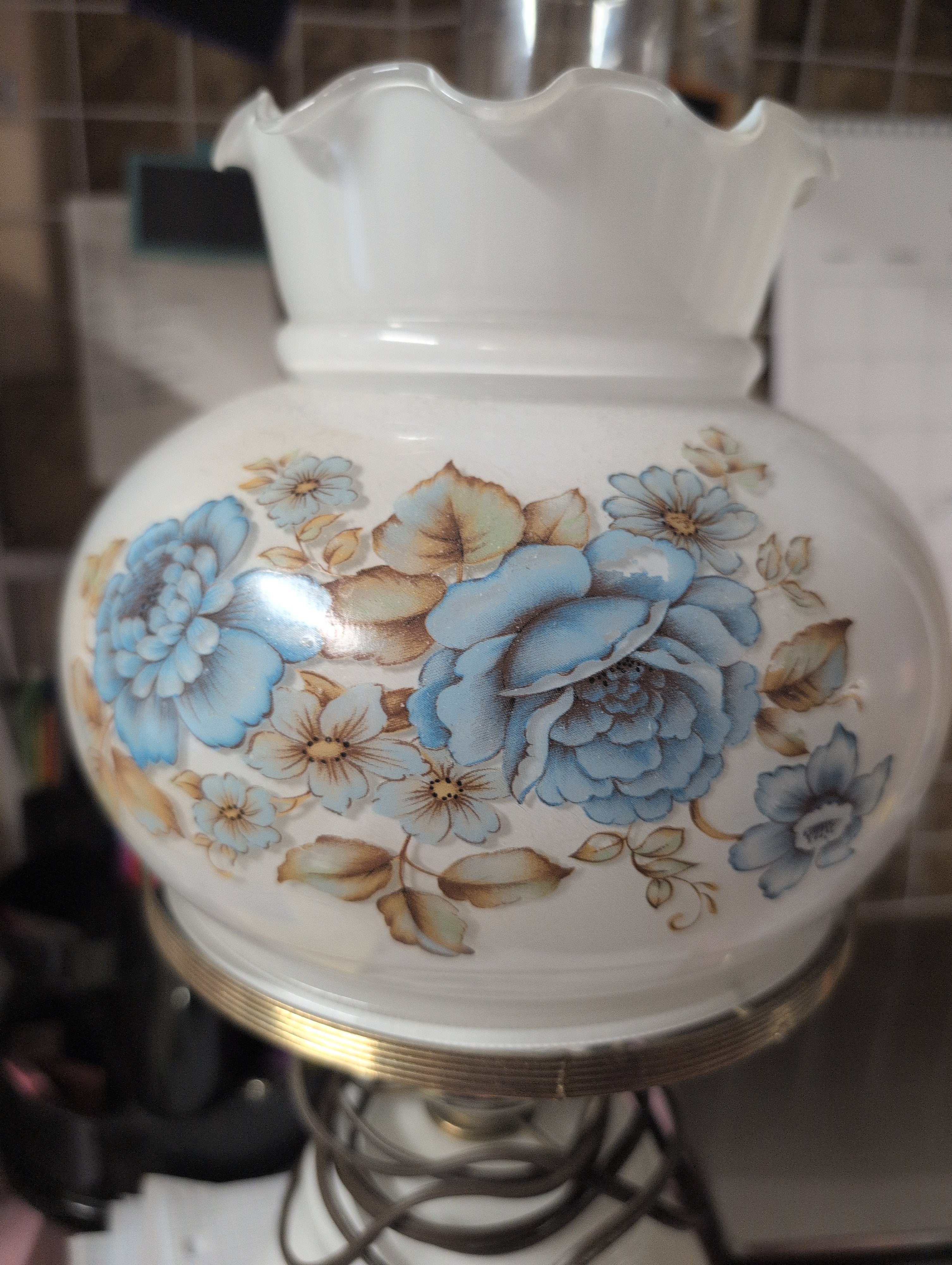 Vintage Floral Glass Hurricane Lamp - Image 2