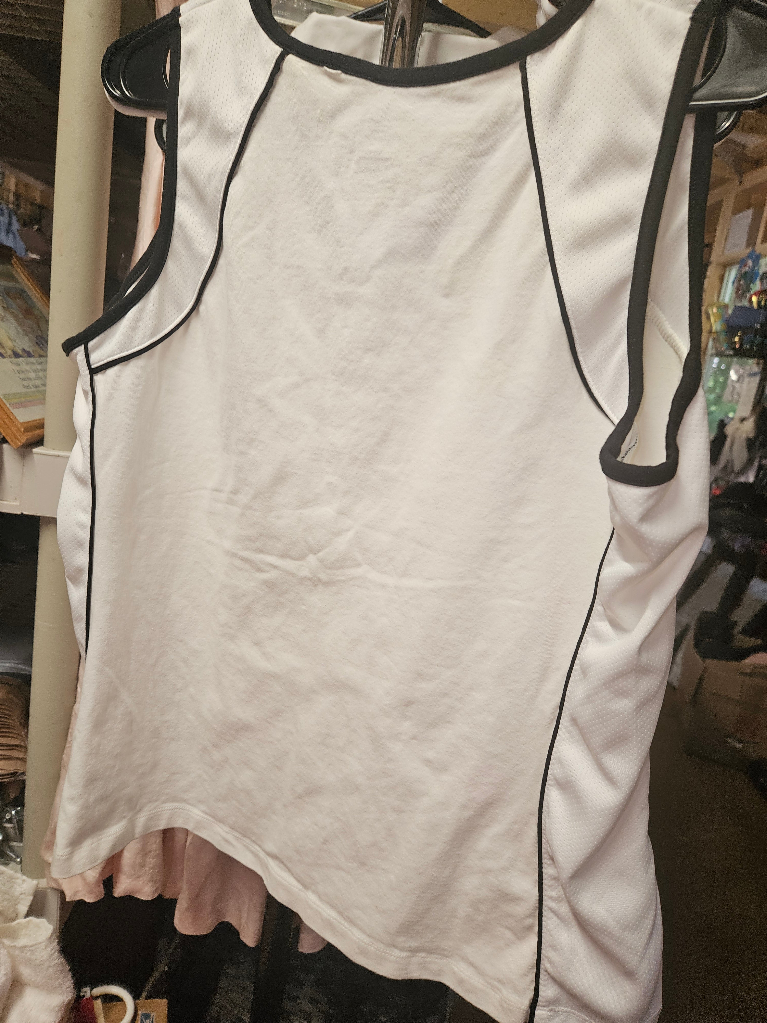 NW-1 Athletic works tank top