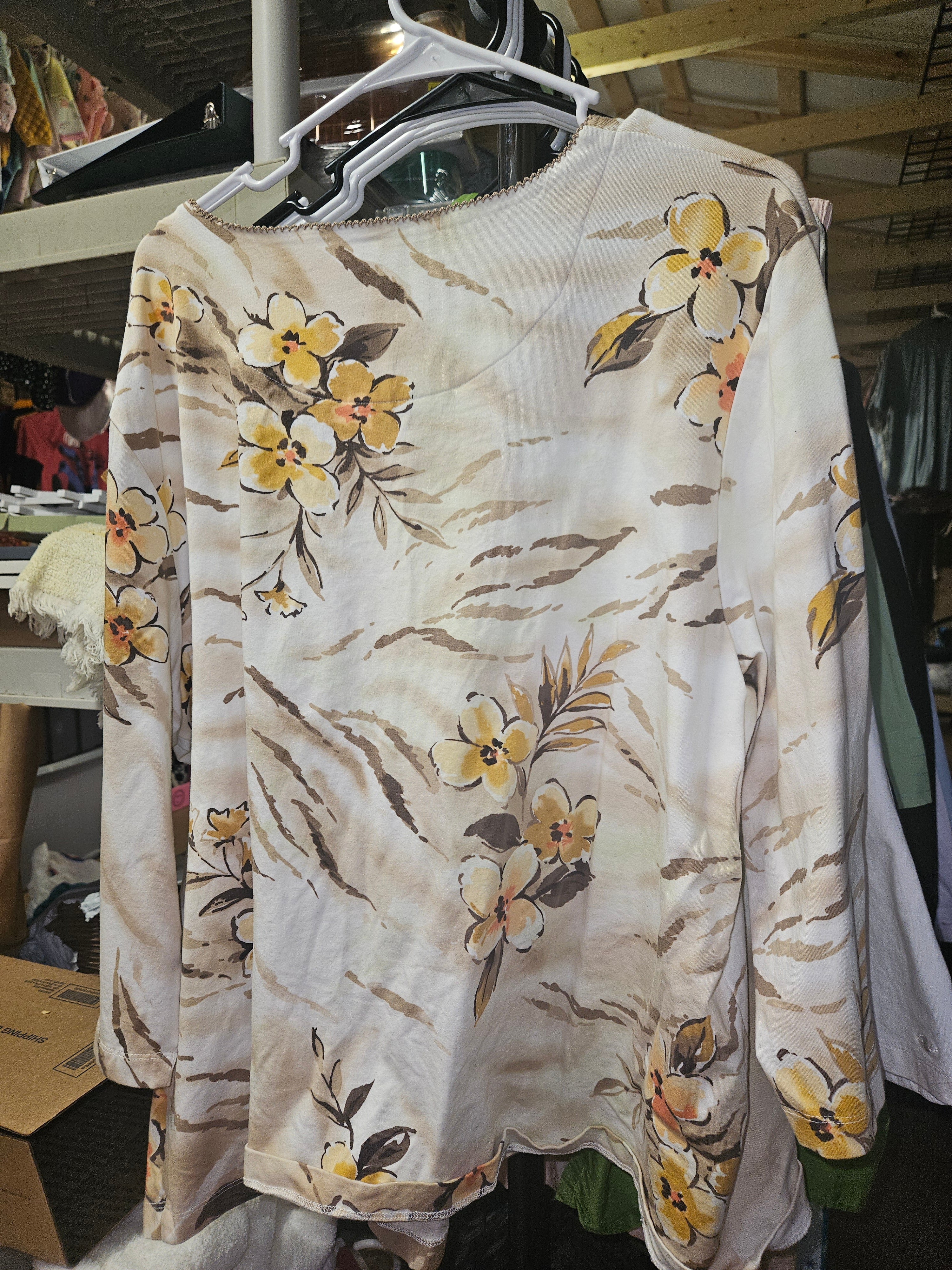 NW-1 Alfred Dunner dress shirt